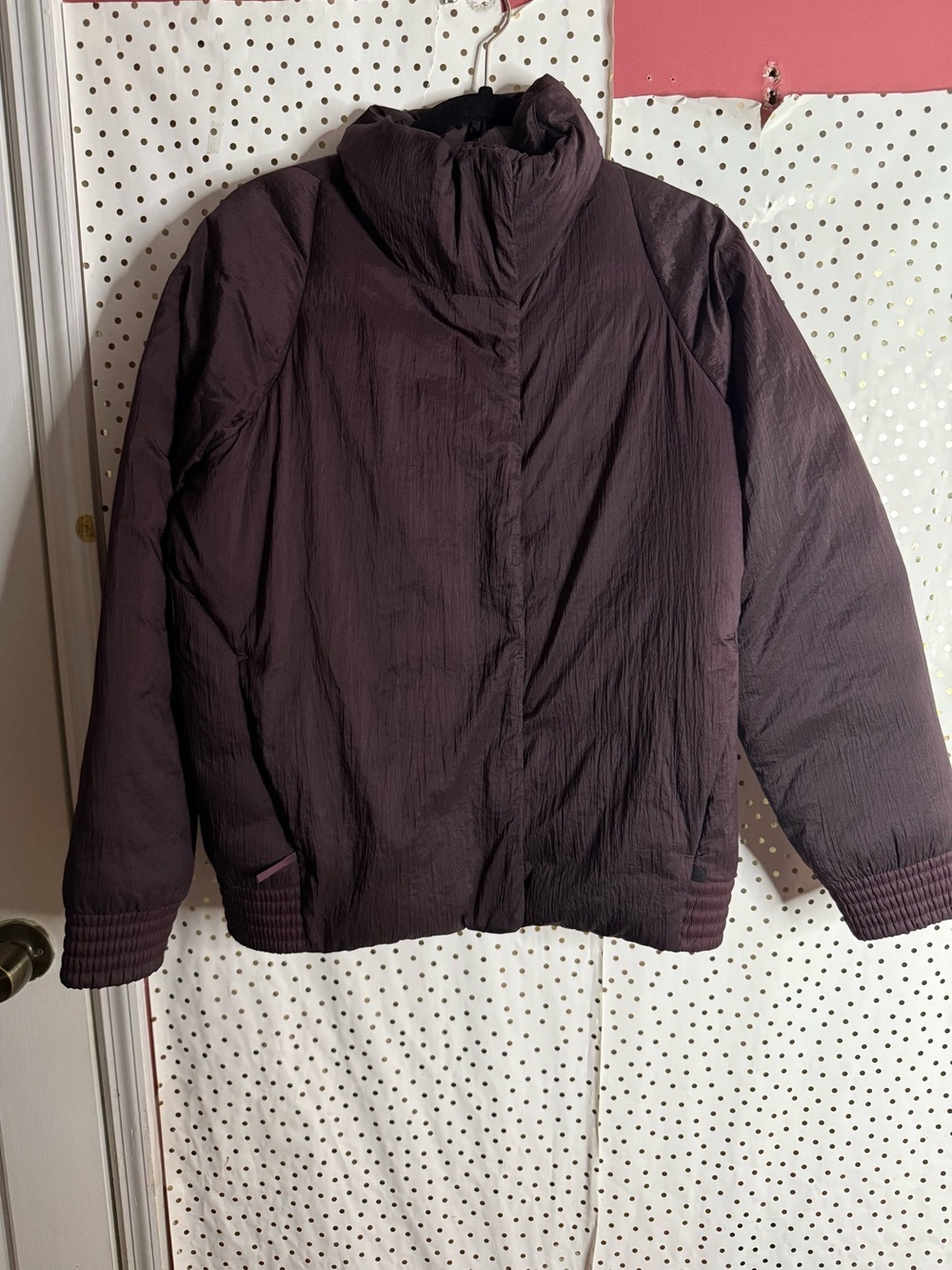 lululemon athletica Women's Quilted Puffer Jacket in Plum